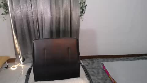 maria online show from March 10, 8:14 pm