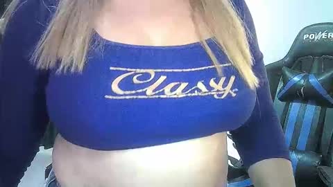 mariana995649 online show from March 23, 6:56 pm