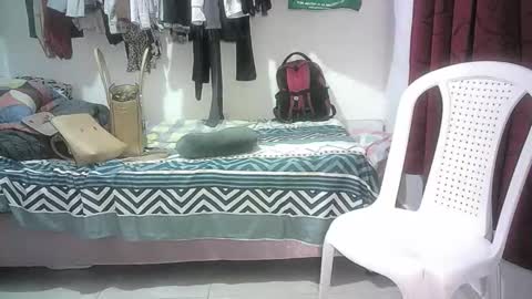 Snapshot of mariana995649 chatting on June 9, 10:54 pm mariana995649 online show from June 9, 10:54 pm