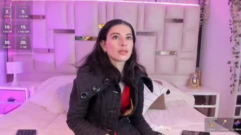Snapshot of mariana__thompson chatting on August 1, 2:55 am mariana__thompson online show from August 1, 2:55 am