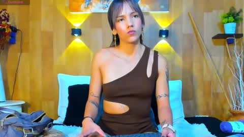 Snapshot of mariana_aangel chatting on May 14, 4:03 pm Mariana Angel online show from May 14, 4:03 pm