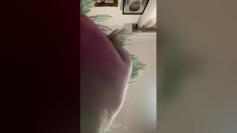 Snapshot of mariana_c chatting on June 11, 2:15 pm Mar y online show from June 11, 2:15 pm