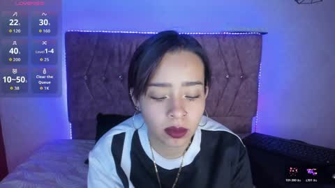 Snapshot of mariana_chs chatting on May 1, 9:58 am Mariana online show from May 1, 9:58 am