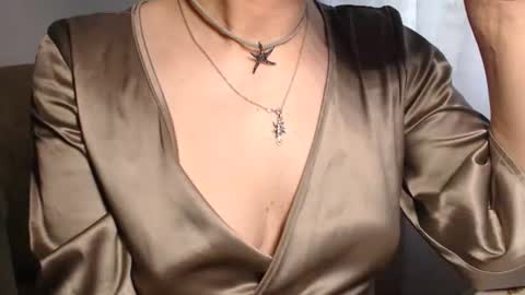 Snapshot of mariana_mur chatting on July 22, 6:49 am MarianaMur online show from July 22, 6:49 am