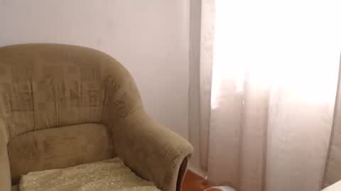 Snapshot of mariana_mur chatting on July 24, 10:57 am MarianaMur online show from July 24, 10:57 am