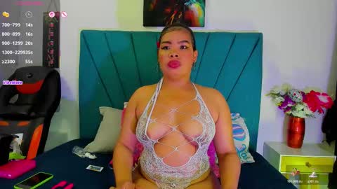 mariana_star1 online show from March 18, 4:15 am