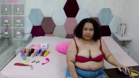 Snapshot of marianabbw_ chatting on April 26, 4:59 pm mariana online show from April 26, 4:59 pm