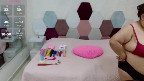 Snapshot of marianabbw_ chatting on May 28, 6:16 pm mariana online show from May 28, 6:16 pm