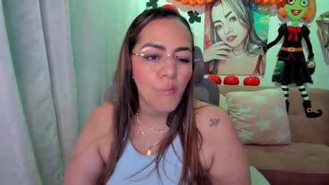 Mariana Lopez online show from October 21, 12:33 am