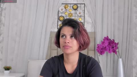 Snapshot of marianasanz chatting on February 16, 1:51 pm Mariana online show from February 16, 1:51 pm