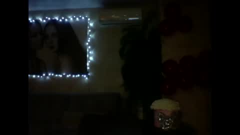 Snapshot of marianna1977 chatting on February 14, 7:12 pm marianna1977 online show from February 14, 7:12 pm