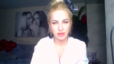 Snapshot of marianna1977 chatting on February 21, 11:54 pm marianna1977 online show from February 21, 11:54 pm