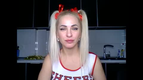 Snapshot of marianna1977 chatting on March 2, 11:53 pm marianna1977 online show from March 2, 11:53 pm