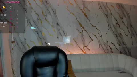 Snapshot of mariannelane1 chatting on March 7, 8:17 pm Marianne online show from March 7, 8:17 pm