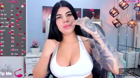 Snapshot of mariansexx chatting on July 1, 12:40 pm Marian Sexy online show from July 1, 12:40 pm