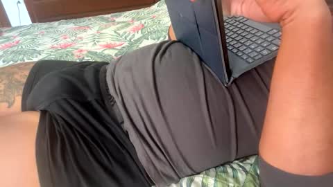 Snapshot of mariasweetangel84 chatting on October 28, 9:24 am Mariasweetangel84 online show from October 28, 9:24 am