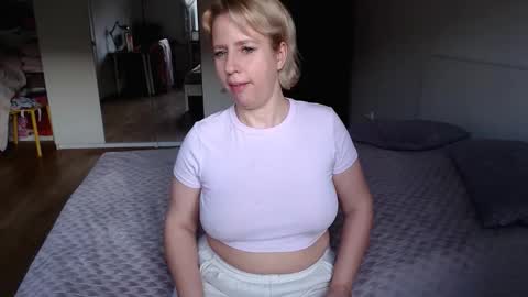 Maria online show from October 31, 6:25 am