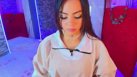 Snapshot of maribelsex303av chatting on October 23, 12:59 pm maribelsex303av online show from October 23, 12:59 pm