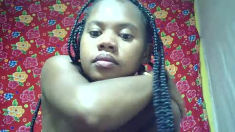Snapshot of marie599194 chatting on June 29, 2:18 am marie599194 online show from June 29, 2:18 am