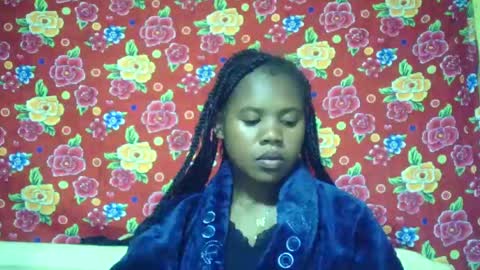 Snapshot of marie599194 chatting on July 1, 2:51 pm marie599194 online show from July 1, 2:51 pm