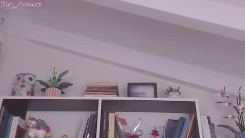 Snapshot of marie_antoinette62 chatting on May 3, 12:11 pm Maria online show from May 3, 12:11 pm
