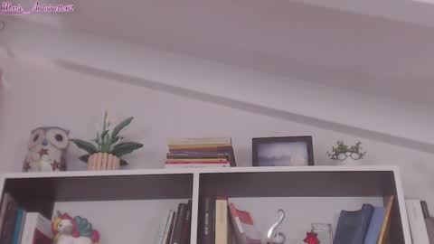Snapshot of marie_antoinette62 chatting on June 2, 3:14 pm Maria online show from June 2, 3:14 pm