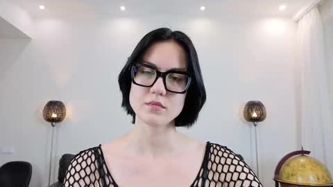 Marie Fitch online show from January 7, 1:30 am