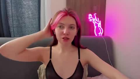 Marie 3 online show from April 20, 6:38 am