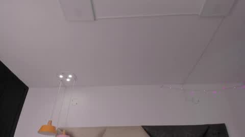 Mariee online show from April 2, 6:27 pm