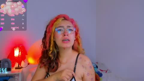 Mariee online show from May 28, 8:17 pm