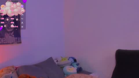 Snapshot of marieetaylor chatting on June 20, 6:33 pm Mariee online show from June 20, 6:33 pm