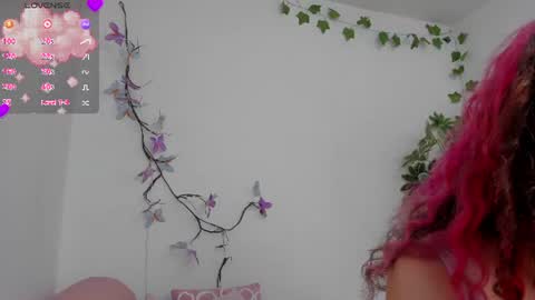 Snapshot of marieetaylor chatting on July 9, 8:02 pm Mariee online show from July 9, 8:02 pm