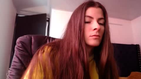 Mariie online show from February 9, 2:50 pm