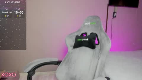 Maria  online show from November 18, 12:42 pm