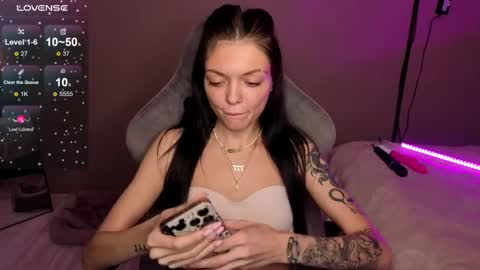 Maria  online show from April 19, 4:06 pm