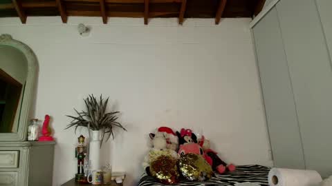 Snapshot of marihana_one1 chatting on January 7, 3:24 am Marihana online show from January 7, 3:24 am