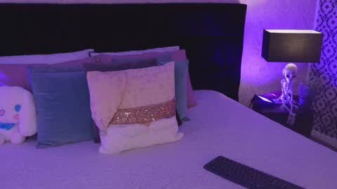 Snapshot of mariianna_lopez_ chatting on February 23, 10:07 pm Mariana online show from February 23, 10:07 pm