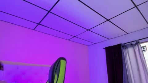 mariie_tayy online show from October 18, 7:58 pm