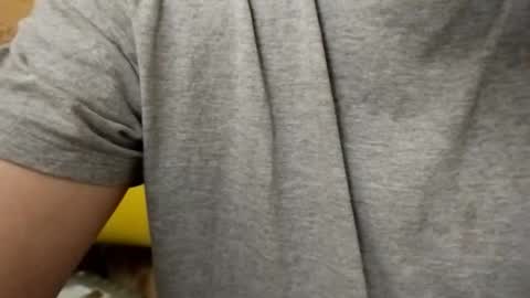 Snapshot of marijuanos89 chatting on February 9, 1:53 am marijuanos89 online show from February 9, 1:53 am