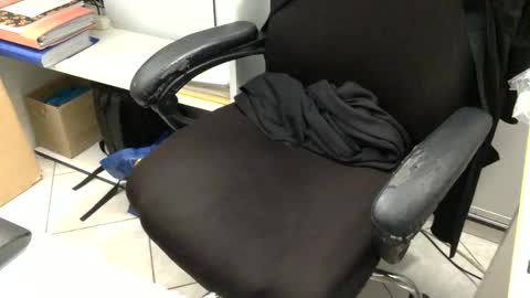 Mary... online show from April 8, 4:40 pm