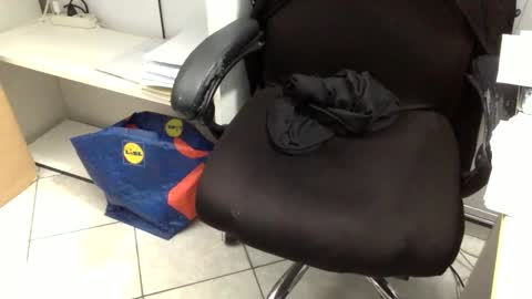 Mary... online show from April 16, 5:25 pm