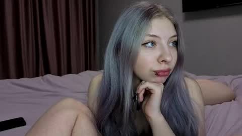 Snapshot of marikorin chatting on February 21, 9:43 pm Mariko and Rin online show from February 21, 9:43 pm