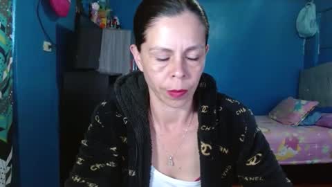 Snapshot of marilyn_xxxx chatting on February 9, 7:07 pm Marilyn online show from February 9, 7:07 pm