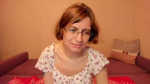 Snapshot of marilynspecial chatting on April 22, 6:42 pm Marilyn online show from April 22, 6:42 pm