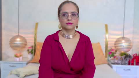 Snapshot of marilynvega77 chatting on June 22, 9:01 pm Marilyn Vega online show from June 22, 9:01 pm