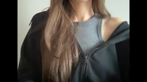 Marina online show from March 10, 2:48 pm