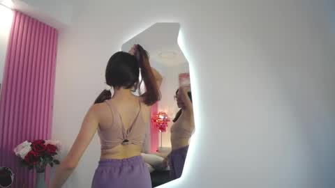 marinette online show from April 6, 7:37 pm