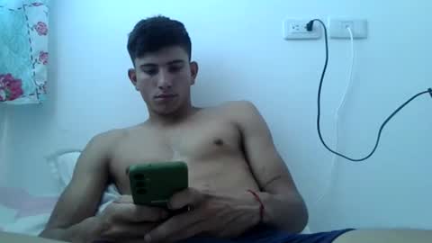 Snapshot of mariobrosss517470 chatting on February 21, 4:48 pm mariobrosss517470 online show from February 21, 4:48 pm