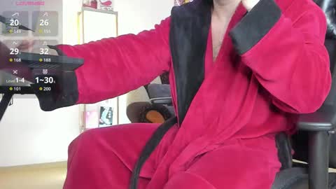 marioslim online show from March 4, 9:15 am