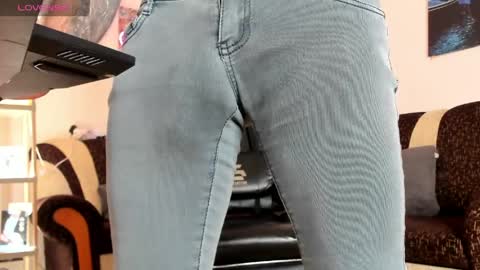 marioslim online show from April 6, 4:46 am